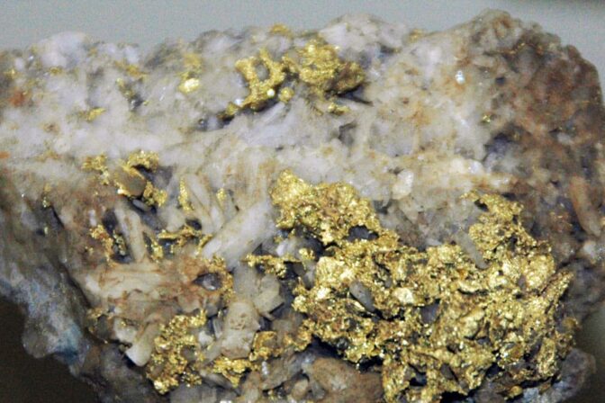 Is gold a rock or metal: A Fascinating Insight